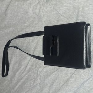 Salvatore Ferragamo Black Leather shoulder bag